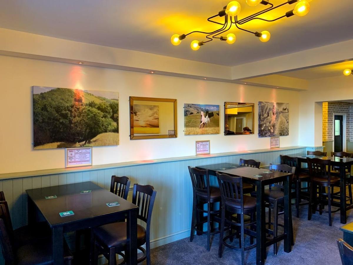 White Horse Tavern Telford Exteriér fotografie
